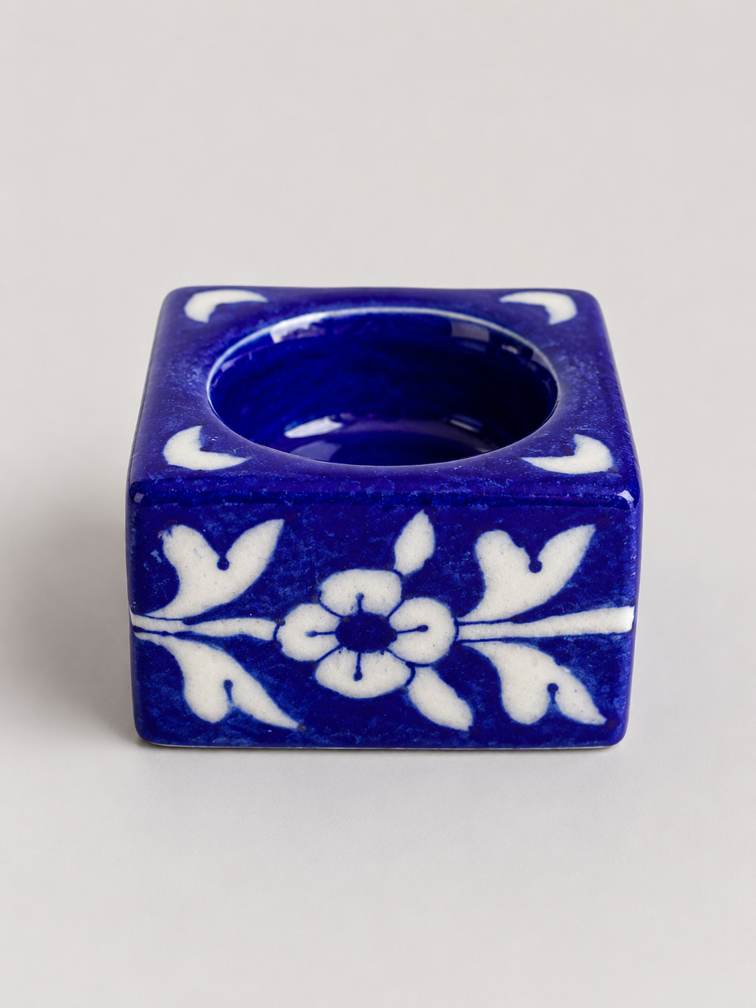 Noor Tealight Holder