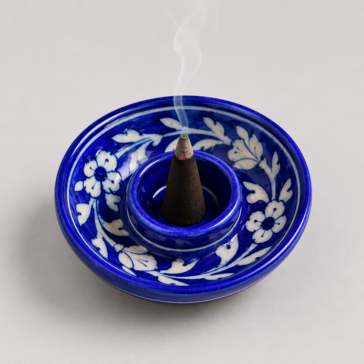 Neel Aura Dhoop Holder